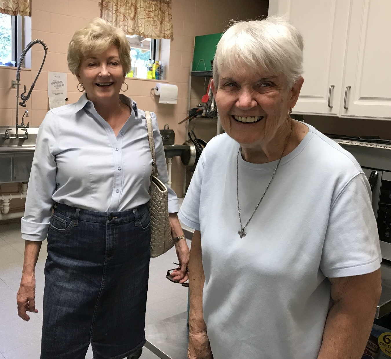 First Responders Lynn Johnson and CarolPozsik helping in the kitchen 3577